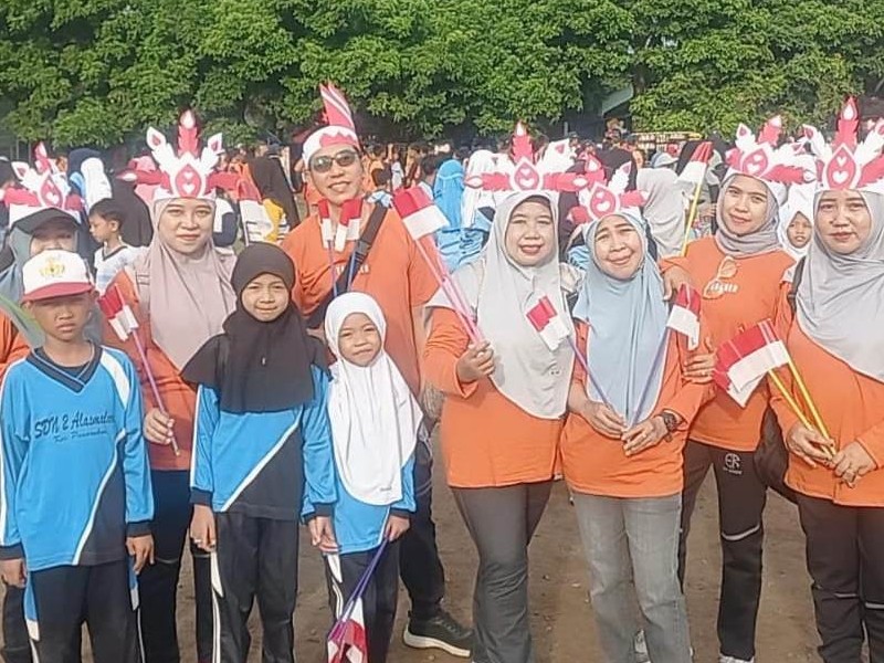 TARI MASAL DAN GERAK JALAN SEHAT